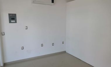 Oficina de 55 m² con 2 privados y recepcion en Fracc. Reforma. Puede ampliarse