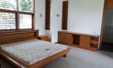 Rumah sewa siap huni di hegarmanah dekat ke ciumbeluit