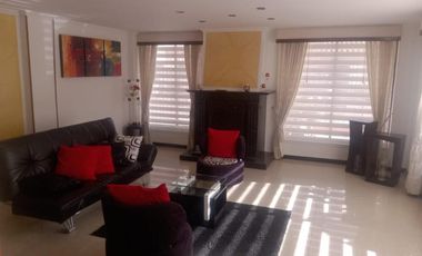 casa en arriendo/venta en el refugio. Cod A1092023