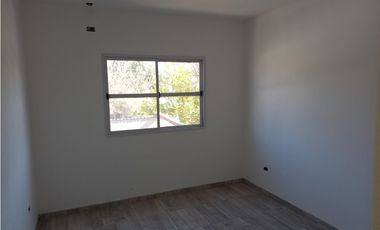 PERIBEBUY 5464 entre Rucci y Madrid