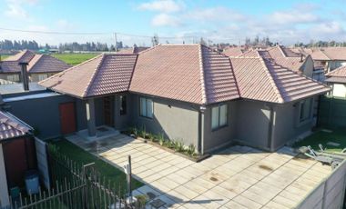 Casa En Venta , Hacienda Esmeralda , Las Rastras ,Talca