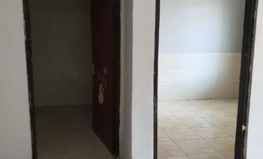 rumah di Mulyosari Tengah Hadap Utara, Strategis