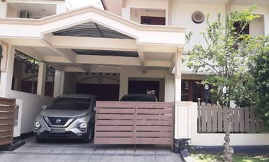 Rumah Minimalis Siap Huni Kawasan Villa Riviera Pakuwon City