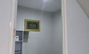 Disewakan Rumah Lokasi di Nginden Intan Barat, Surabaya