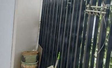 Disewakan Rumah Lokasi di Nginden Intan Barat, Surabaya