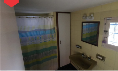 Casa en venta (Calle 6 e/23 y 25)