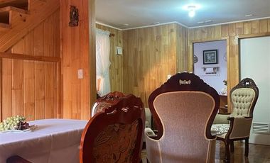 Casa en venta de 3D+1B+est. condominio Paso Seco sur Coronel