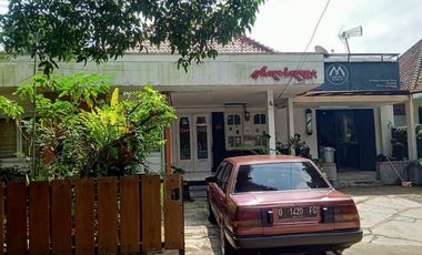 Rumah cocok untuk usaha jl trunojoyo dago Bandung