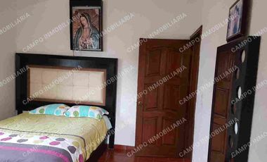Santa María Casa Amueblada en Privada Portón Eléctrico Jardín