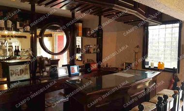 Santa María Casa Amueblada en Privada Portón Eléctrico Jardín