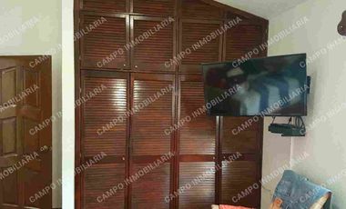 Santa María Casa Amueblada en Privada Portón Eléctrico Jardín