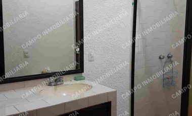 Santa María Casa Amueblada en Privada Portón Eléctrico Jardín
