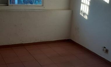 SE ALQUILAN TRES OFICINAS PARA USO COMERCIAL Y/O PROFESIONAL