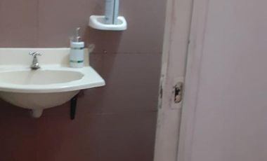 SE ALQUILAN TRES OFICINAS PARA USO COMERCIAL Y/O PROFESIONAL
