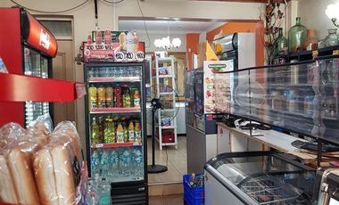 Casa venta 5D y 4B. San Miguel con patente comercial.