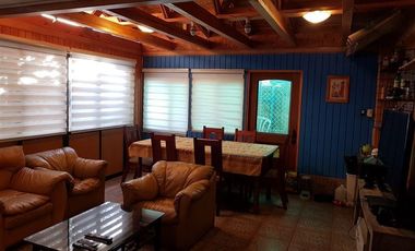 Casa venta 5D y 4B. San Miguel con patente comercial.