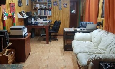 Casa venta 5D y 4B. San Miguel con patente comercial.