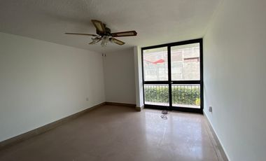 Casa En Venta En Chapultepec Norte – Excelente Ubicación En Esquina Amplia casa en venta en una de las zonas más céntricas y cotizadas de Morelia
