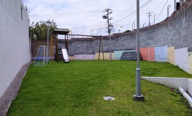 Venta de casa Sector Valle de los Chillos la Armenia 2 Veracruz II 250 M2