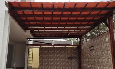 Venta de casa Sector Valle de los Chillos la Armenia 2 Veracruz II 250 M2