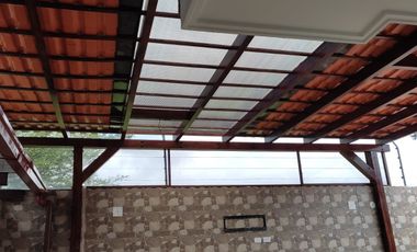 Venta de casa Sector Valle de los Chillos la Armenia 2 Veracruz II 250 M2