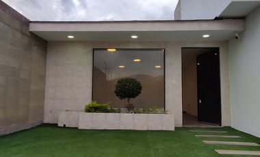 Venta de casa Sector Valle de los Chillos la Armenia 2 Veracruz II 250 M2