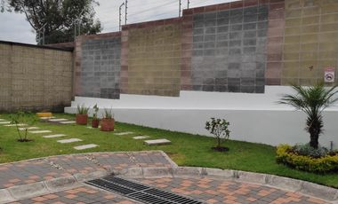 Venta de casa Sector Valle de los Chillos la Armenia 2 Veracruz II 250 M2