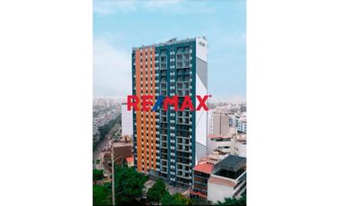 Venta Departamento Moderno De 2 Dormitorios En Surco En Edificio In Tower