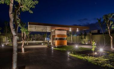 Casa al norte de la ciudad en Privada residencial, 3 habitaciones, Cholul