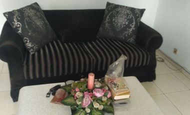 Dijual/Disewakan Rumah Mitra Gading Villa Kelapa Gading Jakarta Utara Lokasi Sangat Strategis Siap Huni