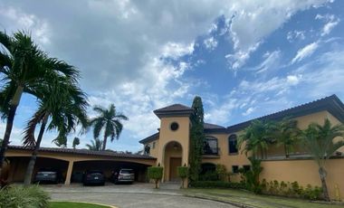 SE VENDE CASA EN - COSTA DEL ESTE - 6331RC
