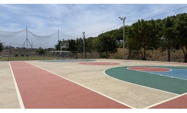 TERRENO EN URBANIZACIÓN ALTOS DE MANTA BEACH, SUR DE MANTA