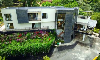 casa en venta en caldas. Cod V11937