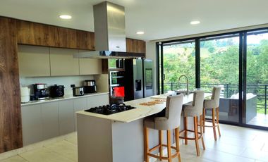 casa en venta en caldas. Cod V11937