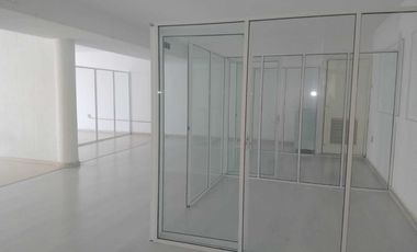 Oficinas sobre Blvd. Ruíz Cortines desde 49 m². Muy buena ubicación