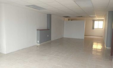 Oficinas sobre Blvd. Ruíz Cortines desde 49 m². Muy buena ubicación