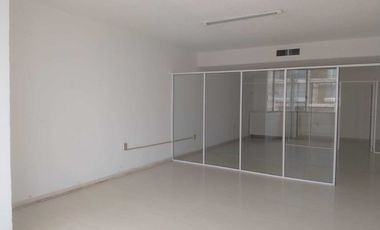 Oficinas sobre Blvd. Ruíz Cortines desde 49 m². Muy buena ubicación