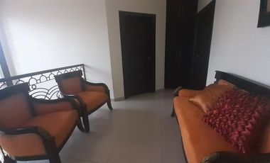 Venta de Casa en Samborondón de 3 dormitorios  Urb Fontana, frente al Lago