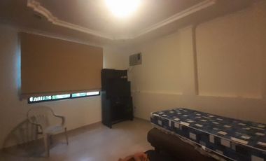 Venta de Casa en Samborondón de 3 dormitorios  Urb Fontana, frente al Lago