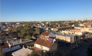 HERMOSO DEPARTAMENTO A LA VENTA! 3 AMBIENTES