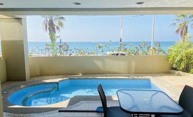 Exclusivo Penthouse de Primera Full Amoblado de 3 Dormitorios en el Malecón de Salinas con Garaje