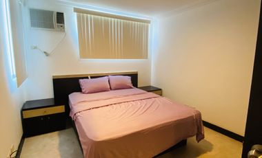 Exclusivo Penthouse de Primera Full Amoblado de 3 Dormitorios en el Malecón de Salinas con Garaje