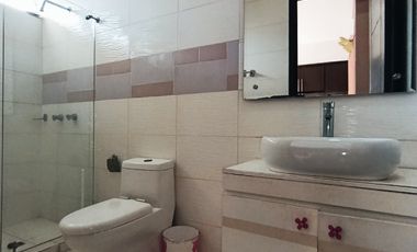 apartamento en venta en la floresta. Cod V28422