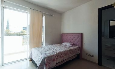 apartamento en venta en la floresta. Cod V28422
