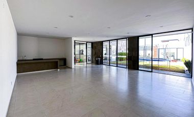 Moderna casa nueva en venta en Metepec con amenidad Externa.