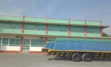 Gudang Trowulan Mojokerto Gudang Menghadap Timur