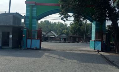 Gudang Trowulan Mojokerto Gudang Menghadap Timur