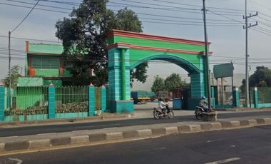 Gudang Trowulan Mojokerto Gudang Menghadap Timur