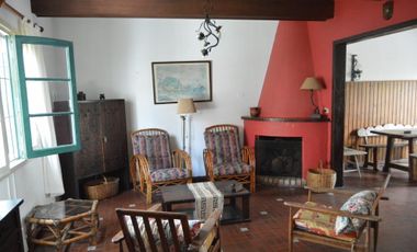 Casa 4 Ambientes en Zona 1