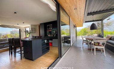 Penthouse en venta de 1 dorm. en Vitacura (Jardín del Este)